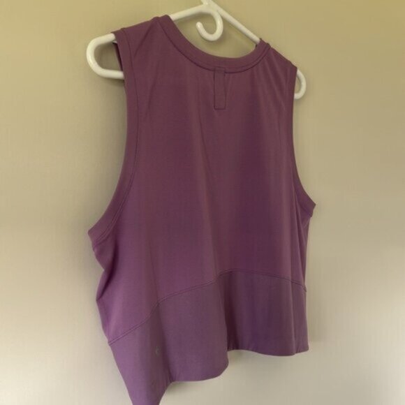 Lululemon Women Purple Mesh Back Cropped Train Tank Top Size 12 - Picture 11 of 13